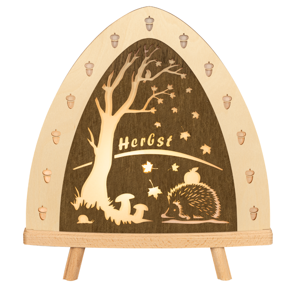 Standleuchte Herbst Dekoleuchte aus Holz in Natur und Brauntönen. Motiv Herbst mit Igel einen Baum und den Schriftzug Herbst. Beidseitiges Motiv. Hergestellt im Erzgebirge