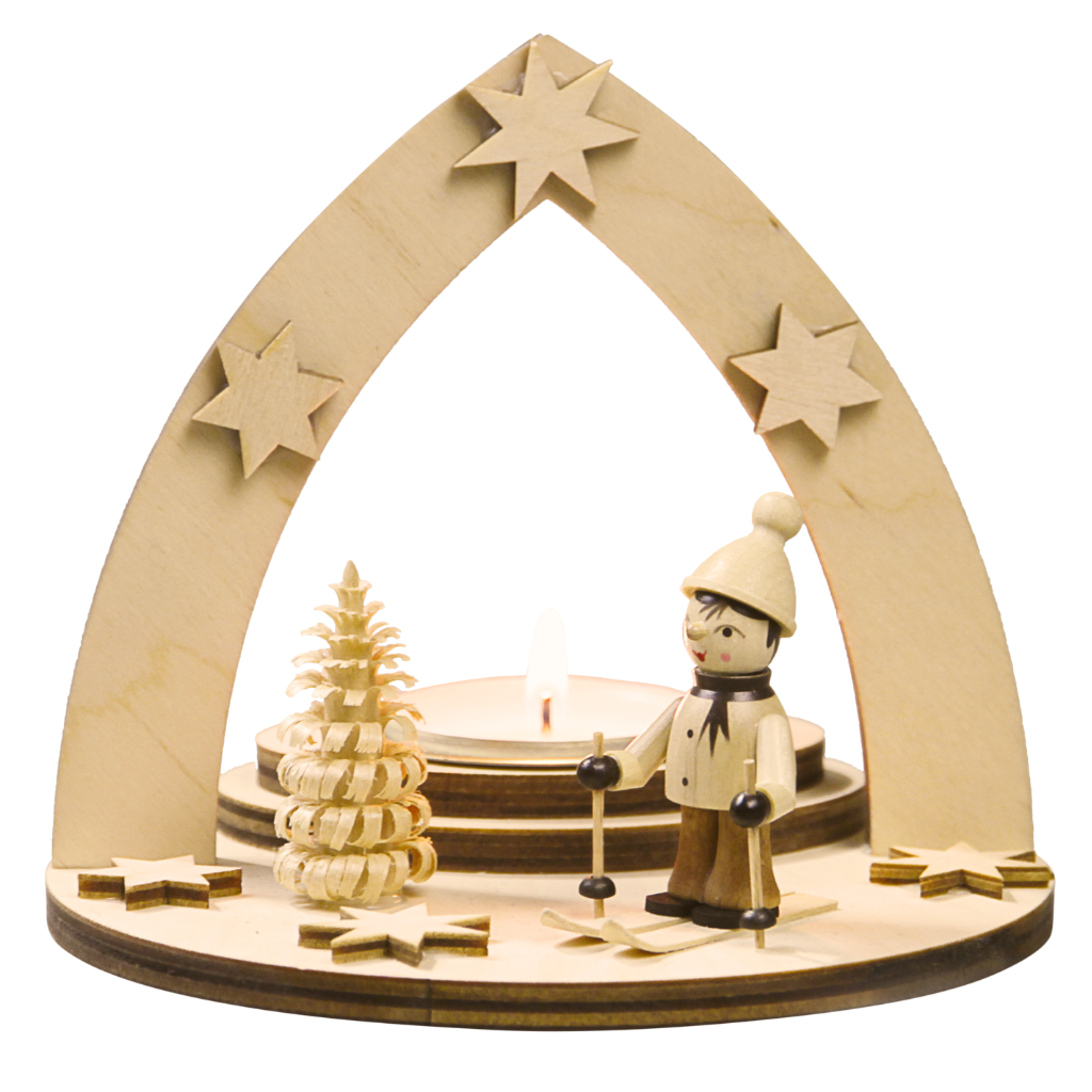 Teelichthalter Winterkind auf Ski Teelichthalter aus Holz mit Winterkind auf Ski handgedrechselt und bemalt. Hergestellt im Erzgebirge.