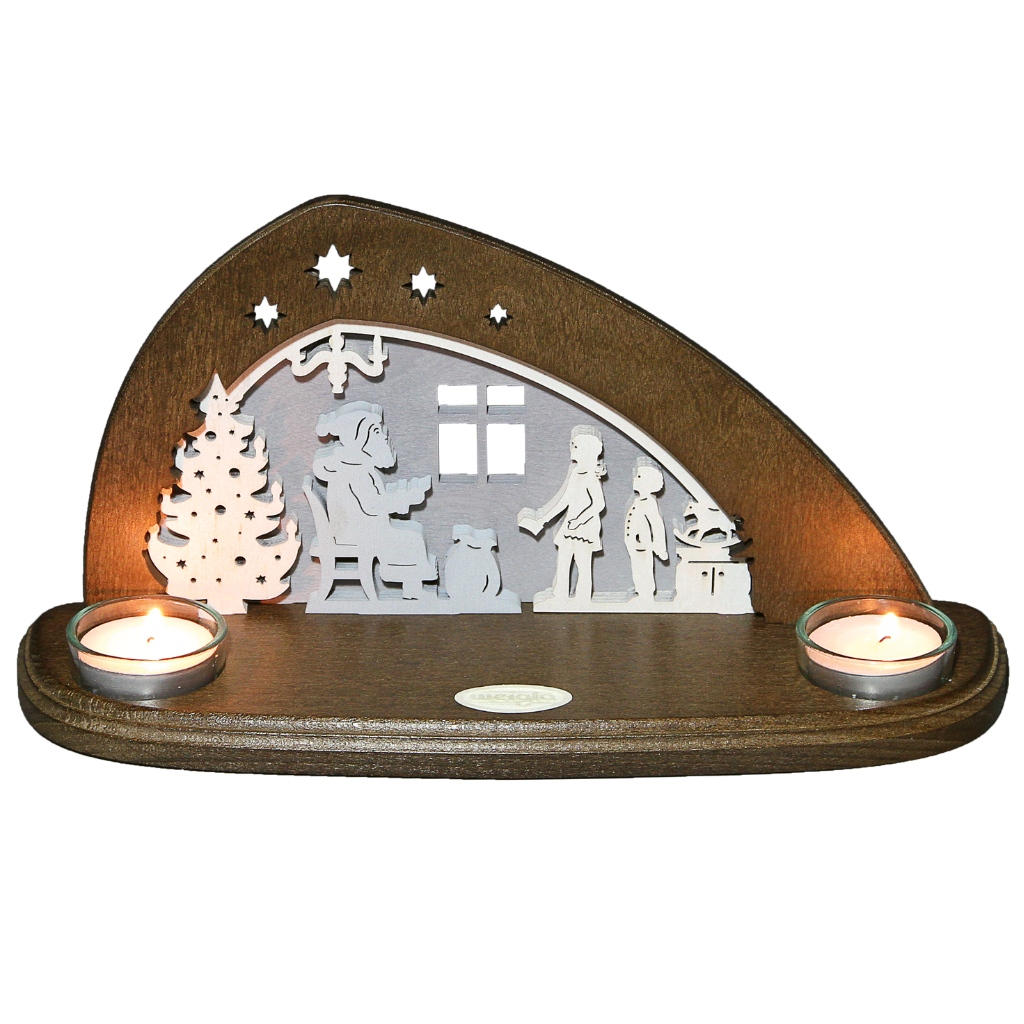 Teelichthalter aus Holz in den Farben Braun, Weiß, Grau. Motiv zeigt die Bescherung am Heiligen Abend mit Weihnachtsmann und Kindern. Hergestellt im Erzgebirge.