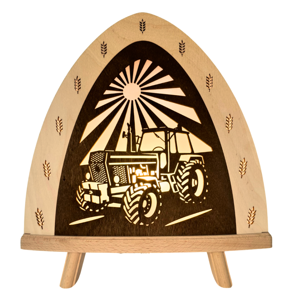 Dekoleuchte aus Holz in Natur und Braun. Motiv Traktor, beidseitiges Motiv. Hergestellt im Erzgebirge