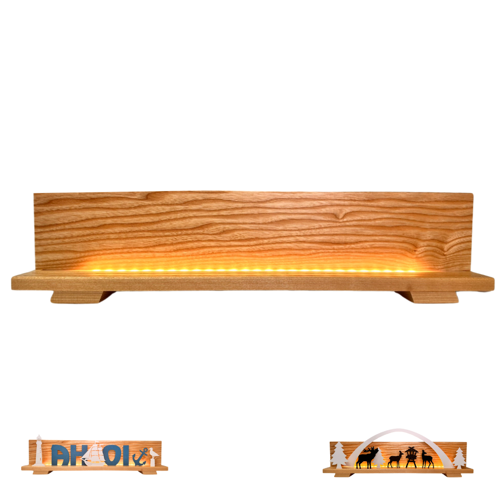 Dekosockel LED Esche Natur Dekosockel aus Esche in Natur. Darin befindet sich ein LED Stripe und es sind 2 Rillen eingefasst, so dass die weigla Figurensets ideal darin platz finden. Hergestellt im Erzgebirge.