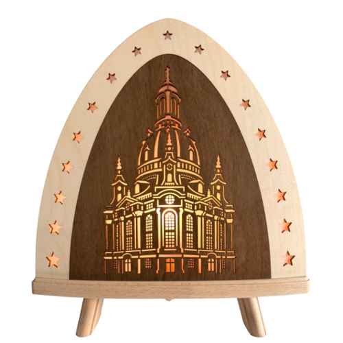 Dekoleuchte aus Holz. Motiv Dresdner Frauenkirche. in Natur und Braun gehalten. Vorder- und R&uuml;ckseite gleich. Hergestellt im Erzgebirge.