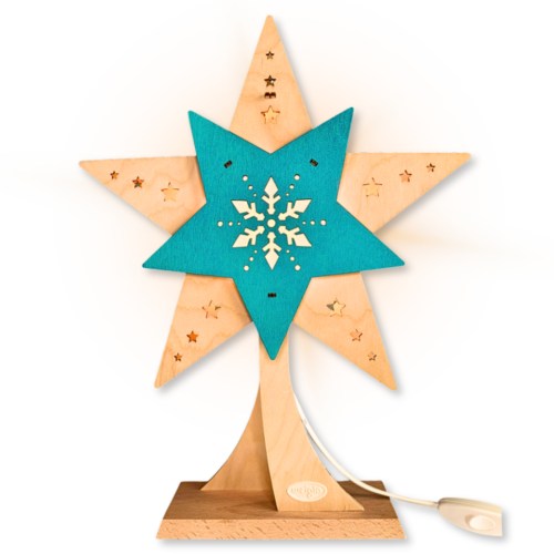 LED Dekostern aus Holz auf einem St&auml;nder. Motiv in der Mitte ist eine Schneeflocke in einem Blauton. Hergestellt im Erzgebirge.